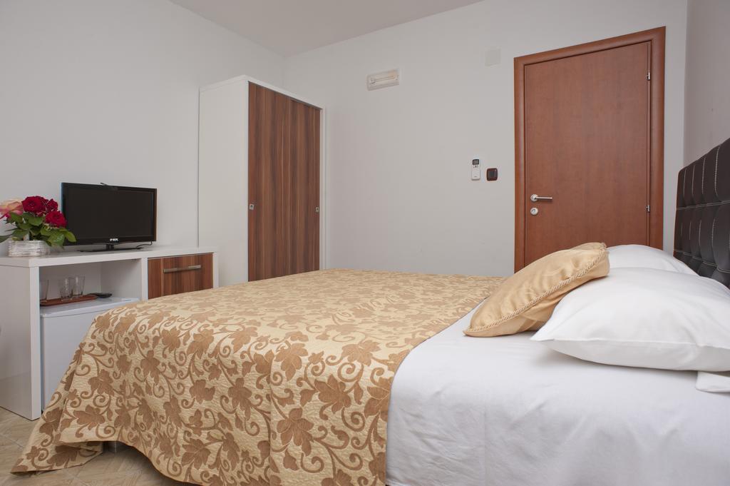 Apartment Gold Budva